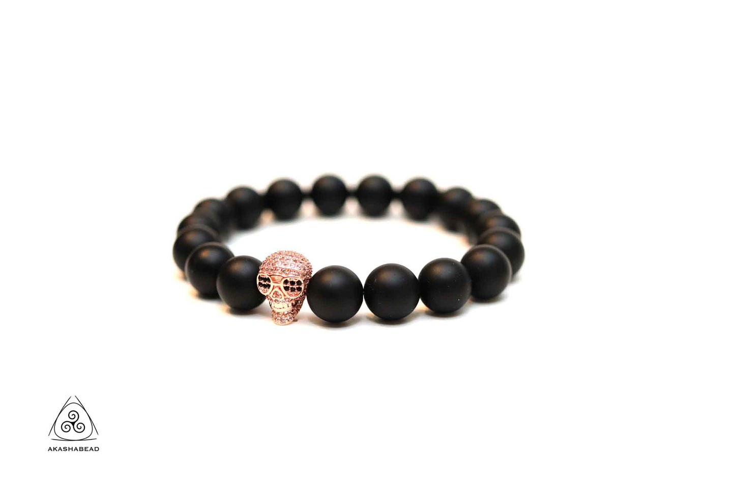 Skull bracelet with natural black Matte natural 8mm bead